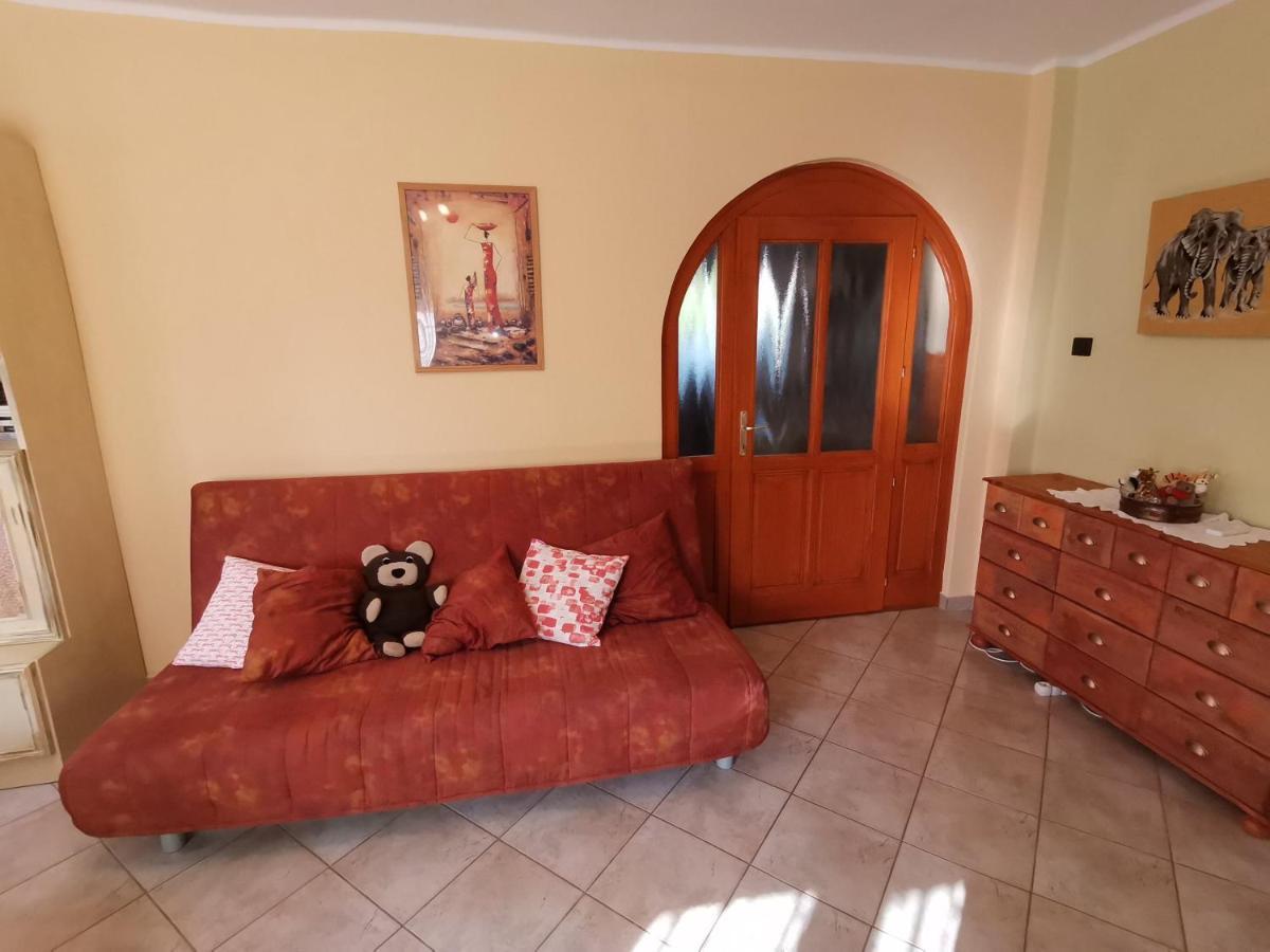 Marika Apartman Hajdúszoboszló المظهر الخارجي الصورة